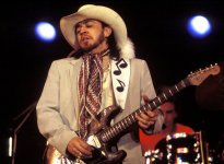 Stevie_Ray_Vaughan.jpg Stevie_Ray_Vaughan.jpg