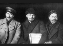 Stalin-Lenin-Trotsky.jpg Stalin-Lenin-Trotsky.jpg