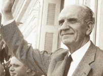 Georgios_Papandreou-2.jpg Georgios_Papandreou-2.jpg