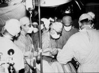 Michael_DeBakey-surgury.jpg Michael_DeBakey-surgury.jpg
