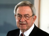 Konstantinos_Glucksburg.jpg Konstantinos_Glucksburg.jpg