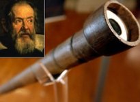 Galileo_Galilei-telescope.jpg Galileo_Galilei-telescope.jpg