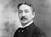 King_Camp_Gillette.jpg King_Camp_Gillette.jpg