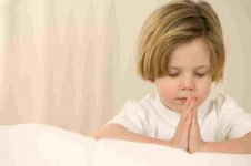 Praying_099_533_355.jpg Praying_099_533_355.jpg