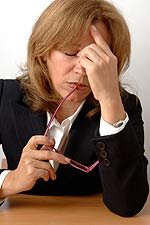 headache-woman-office.jpg