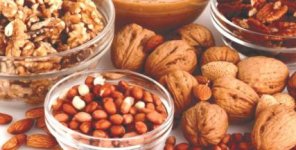 nuts.jpg nuts.jpg