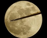 moon_plane.jpg moon_plane.jpg